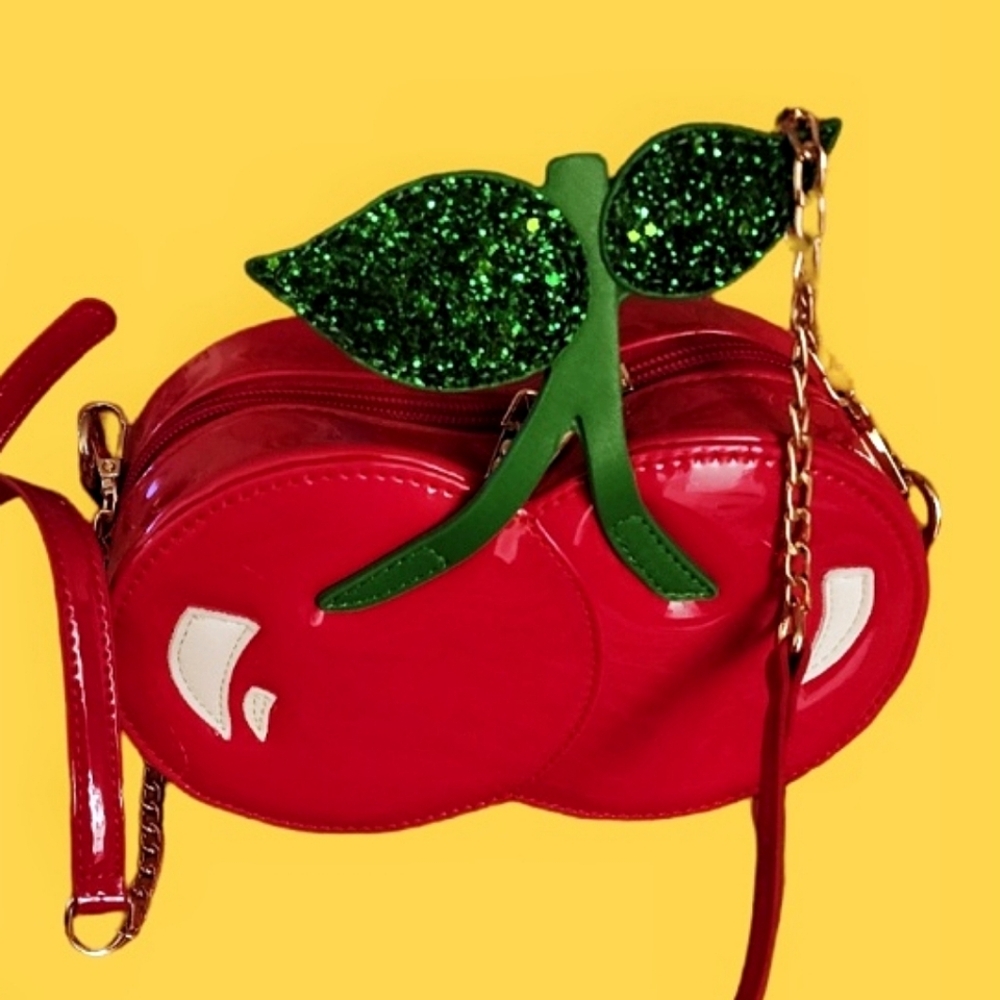 🍒Cherry Pie Novelty Crossbody Handbag